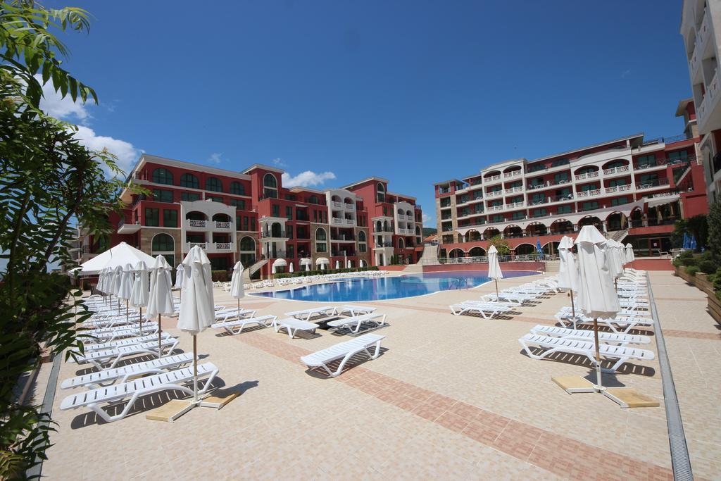Menada Sveti Vlas Apartments Extérieur photo