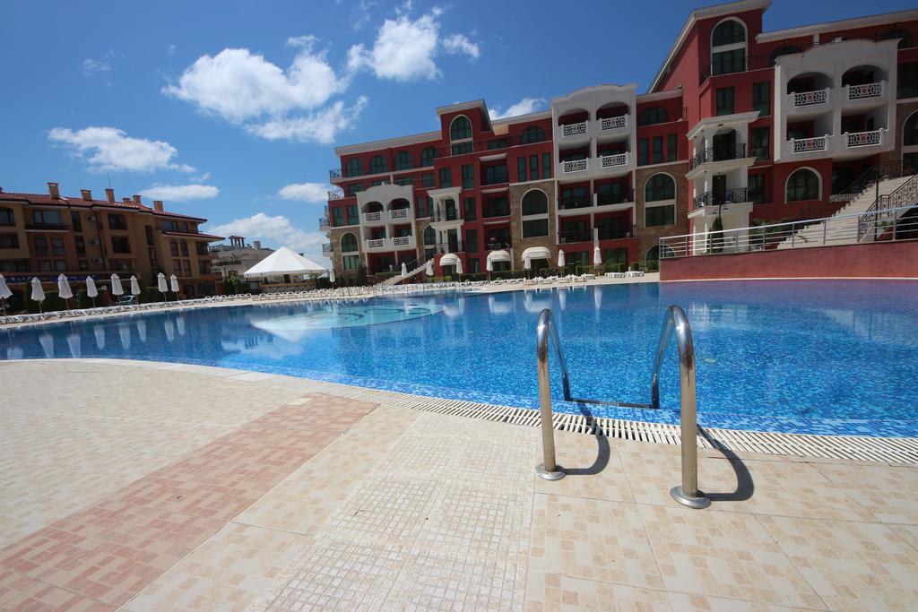 Menada Sveti Vlas Apartments Extérieur photo