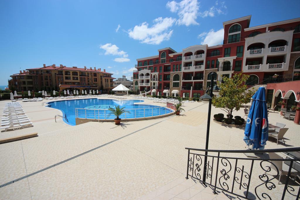 Menada Sveti Vlas Apartments Extérieur photo