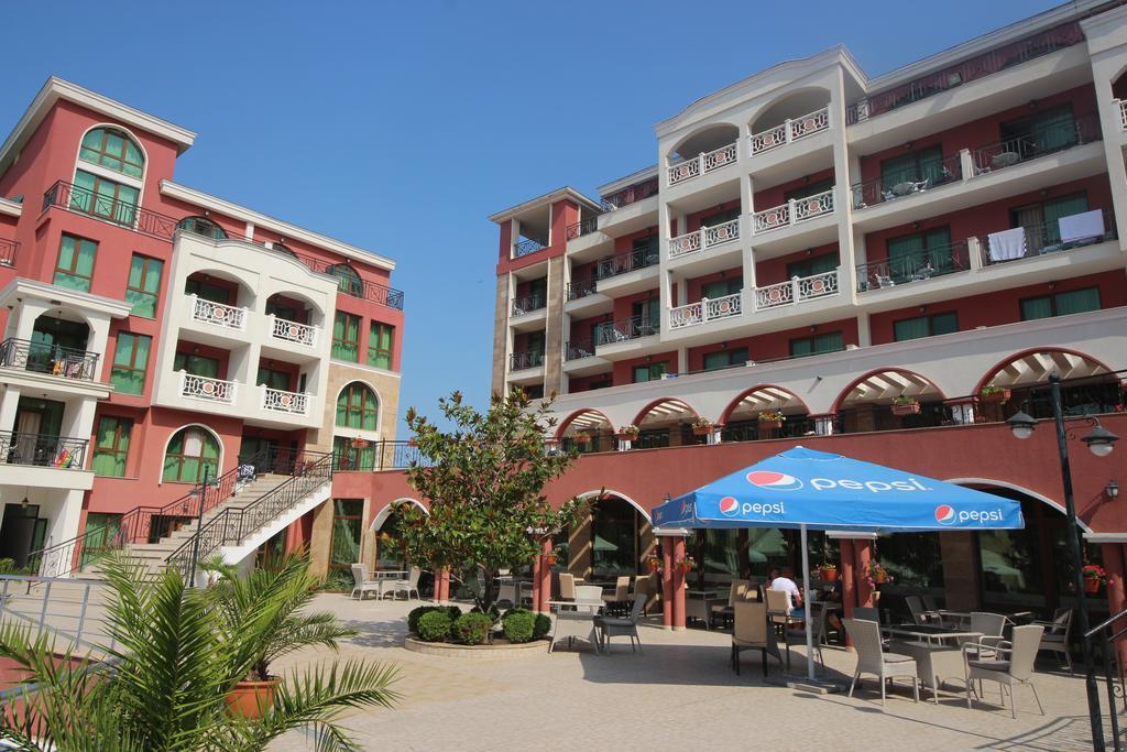 Menada Sveti Vlas Apartments Extérieur photo